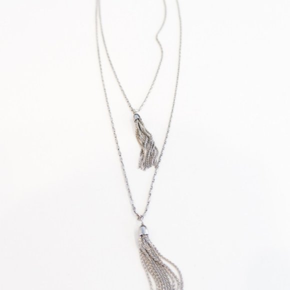 Banana Republic Silver Tassel Necklace Chain - Picture 4 of 7